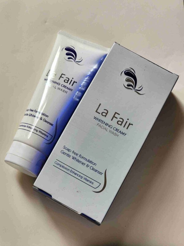 LA Fair Whitening Face Wash